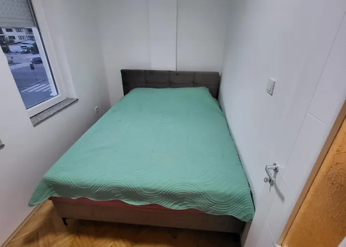 Ricky Apartment